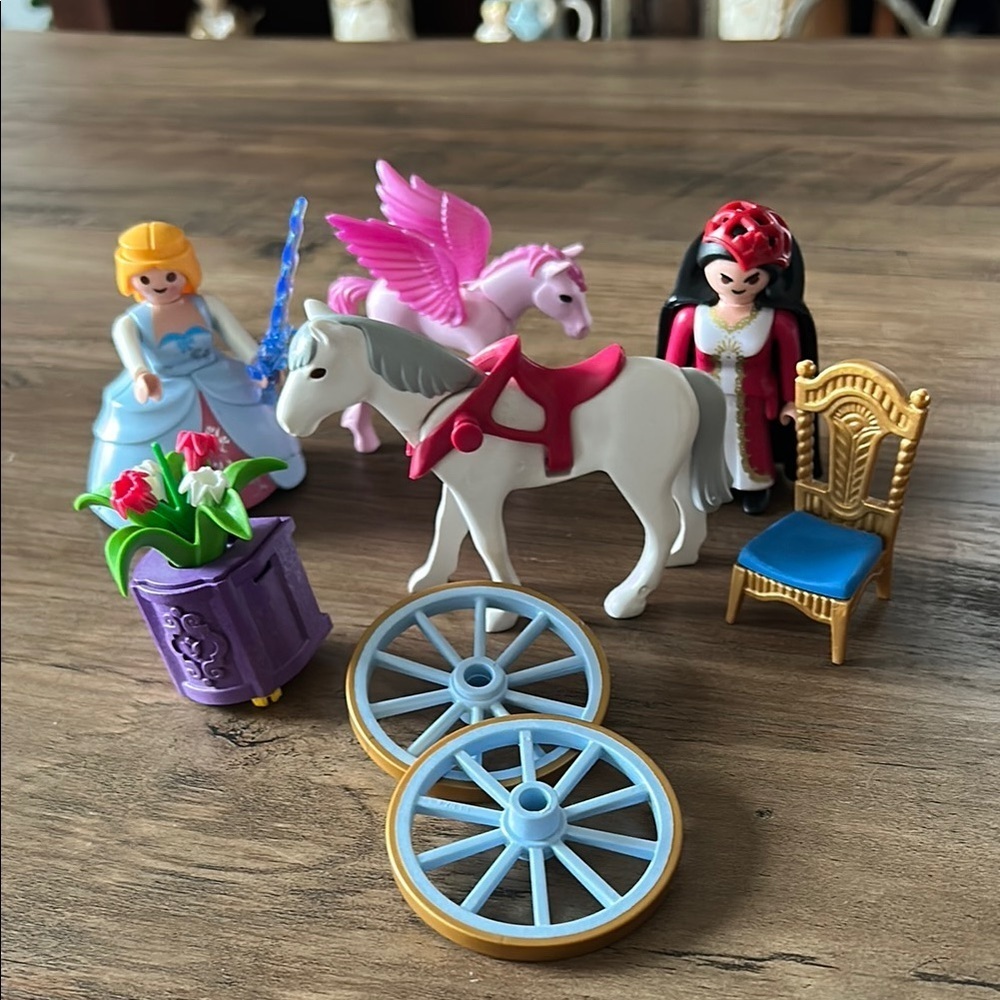 Playmobil FAIRY PRINCESS  and Horse Set  of  8 pcs